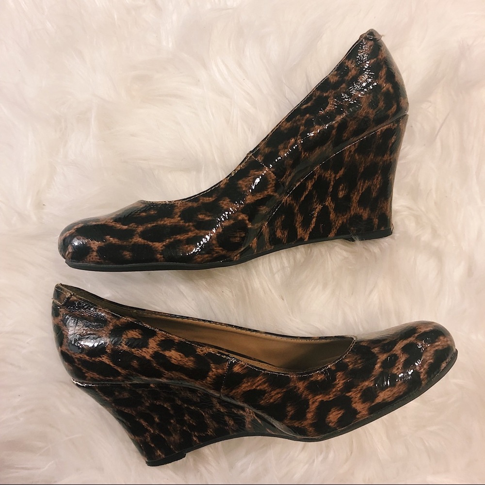 Shiny NY&Co Leopard Print Wedges!